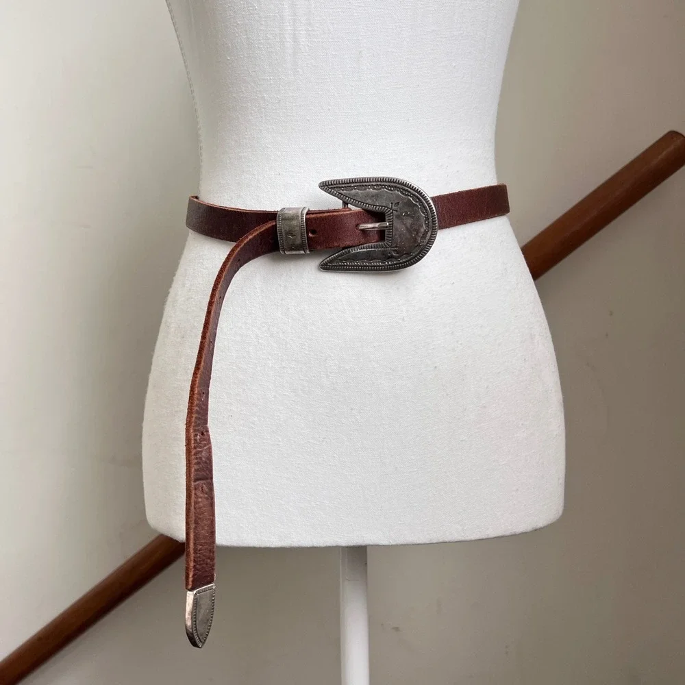Vintage Banana Republic Safari Brown Leather Belt‎ Western Buckle Size 28
